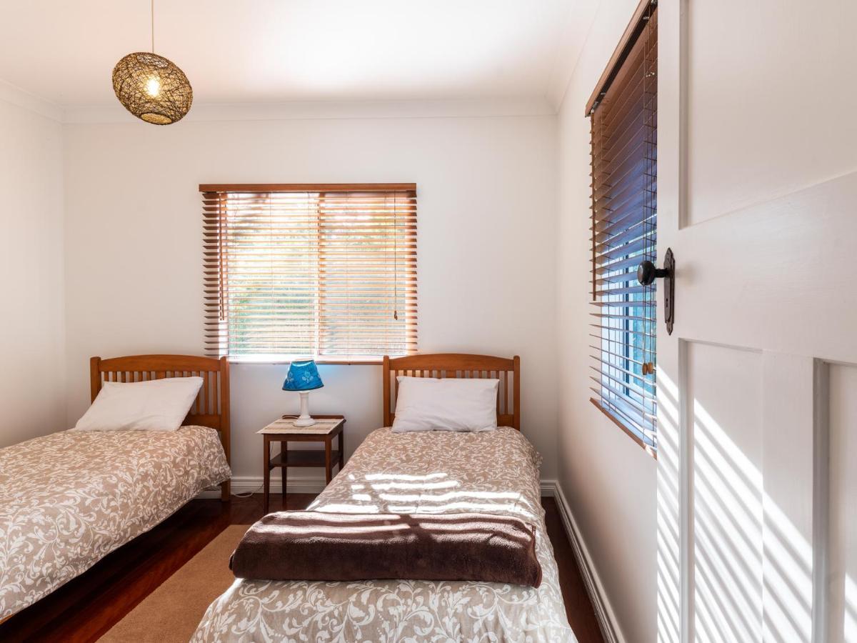 Bridle Guesthouse Малени Экстерьер фото