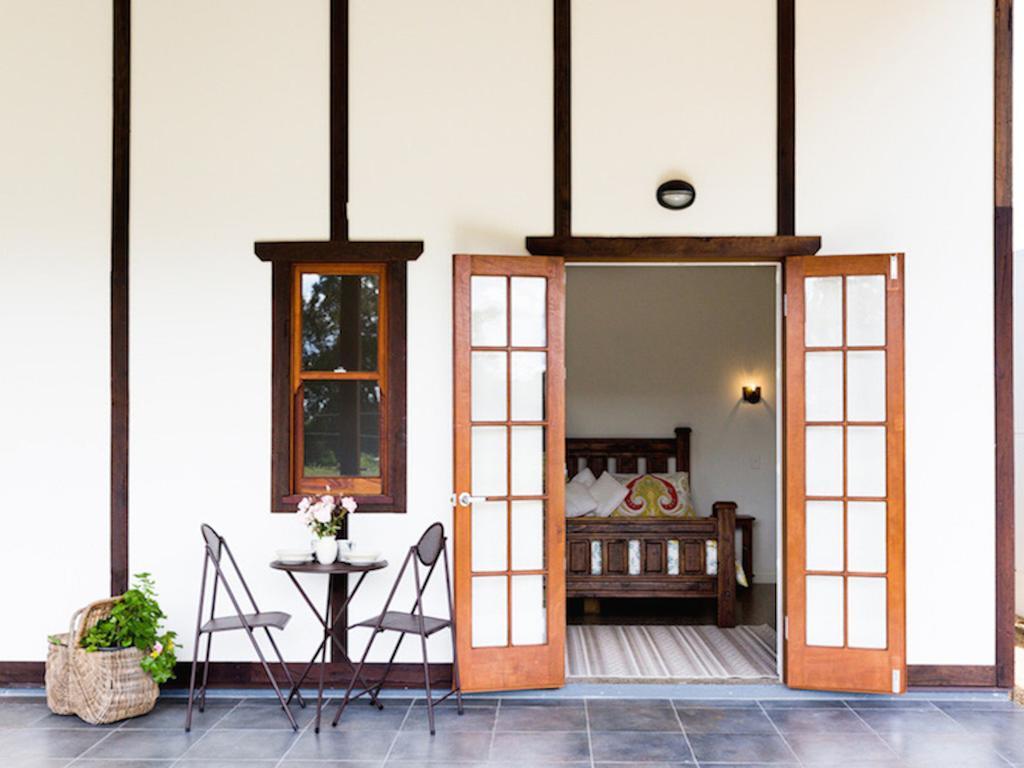 Bridle Guesthouse Малени Номер фото