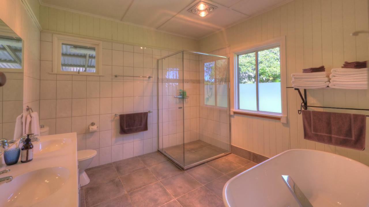 Bridle Guesthouse Малени Экстерьер фото