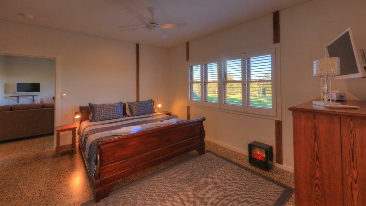 Bridle Guesthouse Малени Экстерьер фото